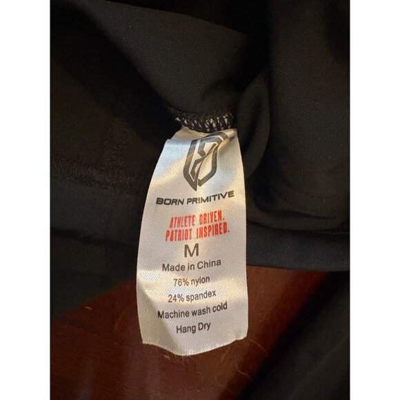 Born Primitive Weekender Lightweight Hooded Pullover Half-Zip Jacket Medium - Picture 12 of 13